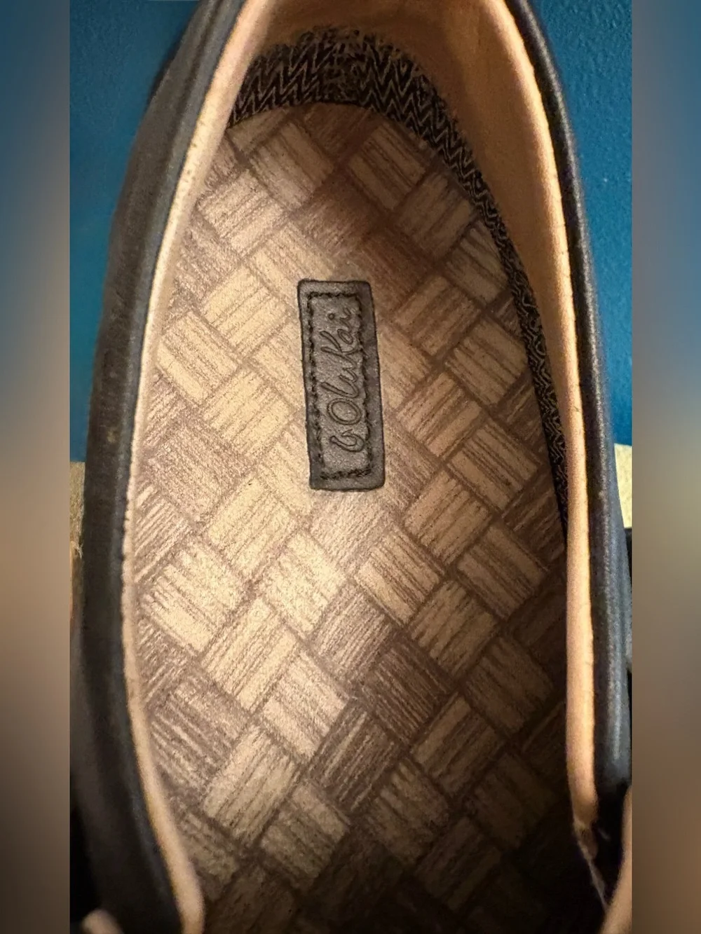 Olukai Malua Li smooth black
